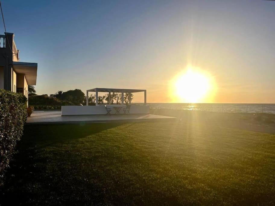 Lambou Beach Sunset Soroni المظهر الخارجي الصورة
