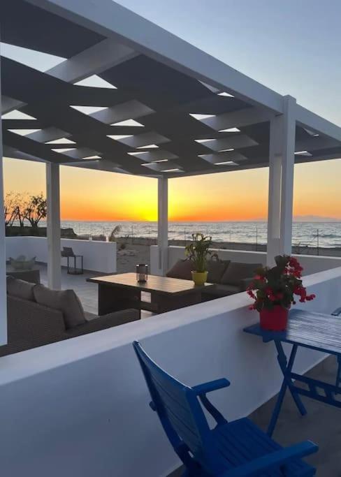 Lambou Beach Sunset Soroni المظهر الخارجي الصورة