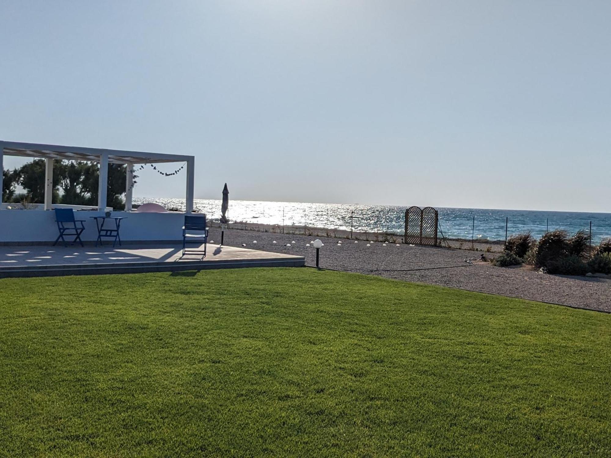 Lambou Beach Sunset Soroni المظهر الخارجي الصورة